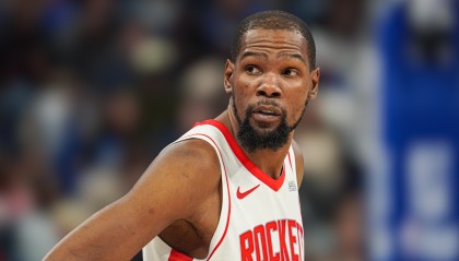 是有些累了？杜兰特本场8次出手创赛季新低 此前最低10次出手