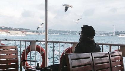 开云：从云端到日常的温度美学